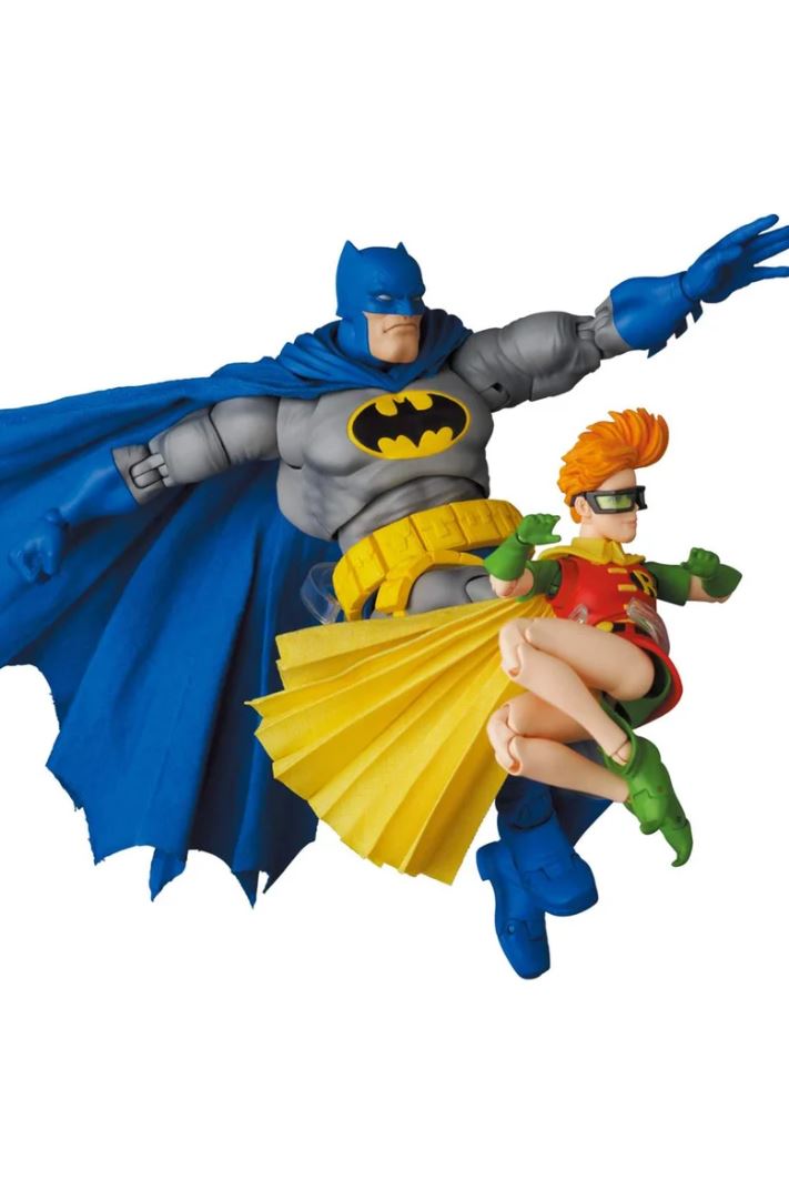 Medicom Toy - MAFEX - Batman: The Dark Knight Returns - Batman (Blue Ver.) & Robin (2-Pack, 2021) #139 (DMG) - 6” Action Figure