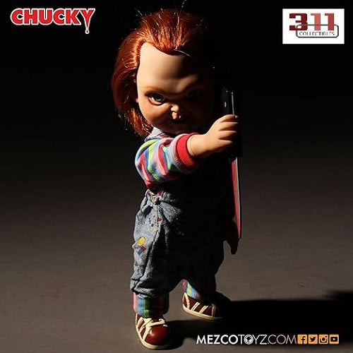 Mezco - Child's Play - Mega Sneering Chucky (with Sound) - 15" Action Figure