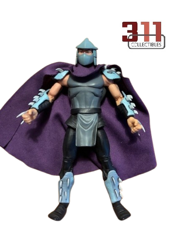 NECA - Teenage Mutant Ninja Turtles - Mirage Comics - Shredder (Loose Figure) - 7” Action Figure