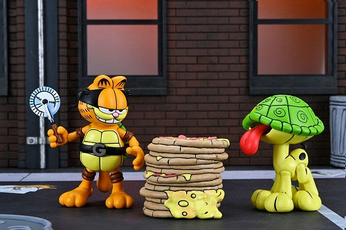 NECA - Teenage Mutant Ninja Turtles (Archie Comics) - Garfield - Ultimate Garfello & Odie (2-Pack) - 10 cm Action Figure