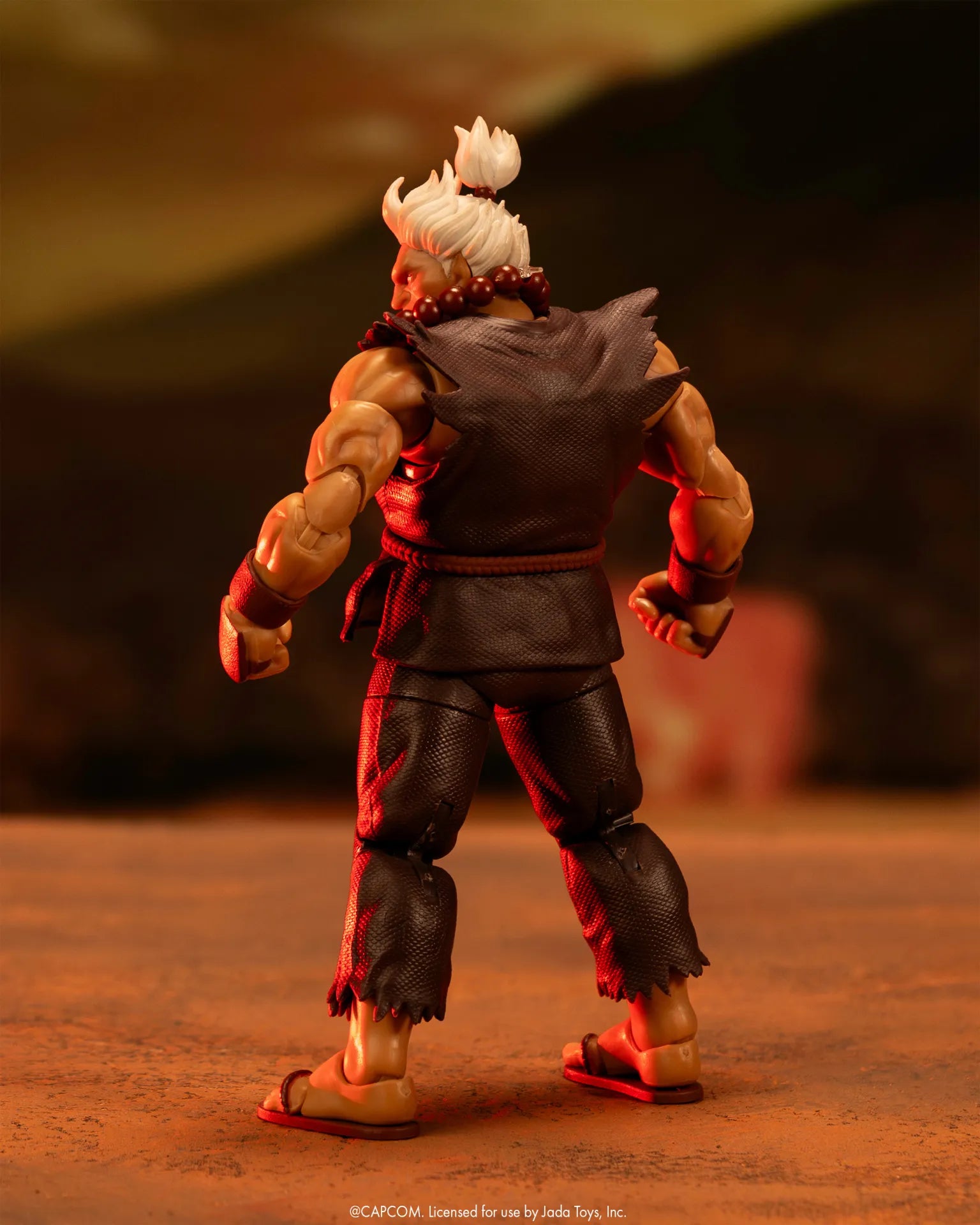 Jada Toys - Ultra Street Fighter II: The Final Challengers - Akuma (Player 2 Deluxe) - Jada Next Level Exclusive - 6” Action Figure