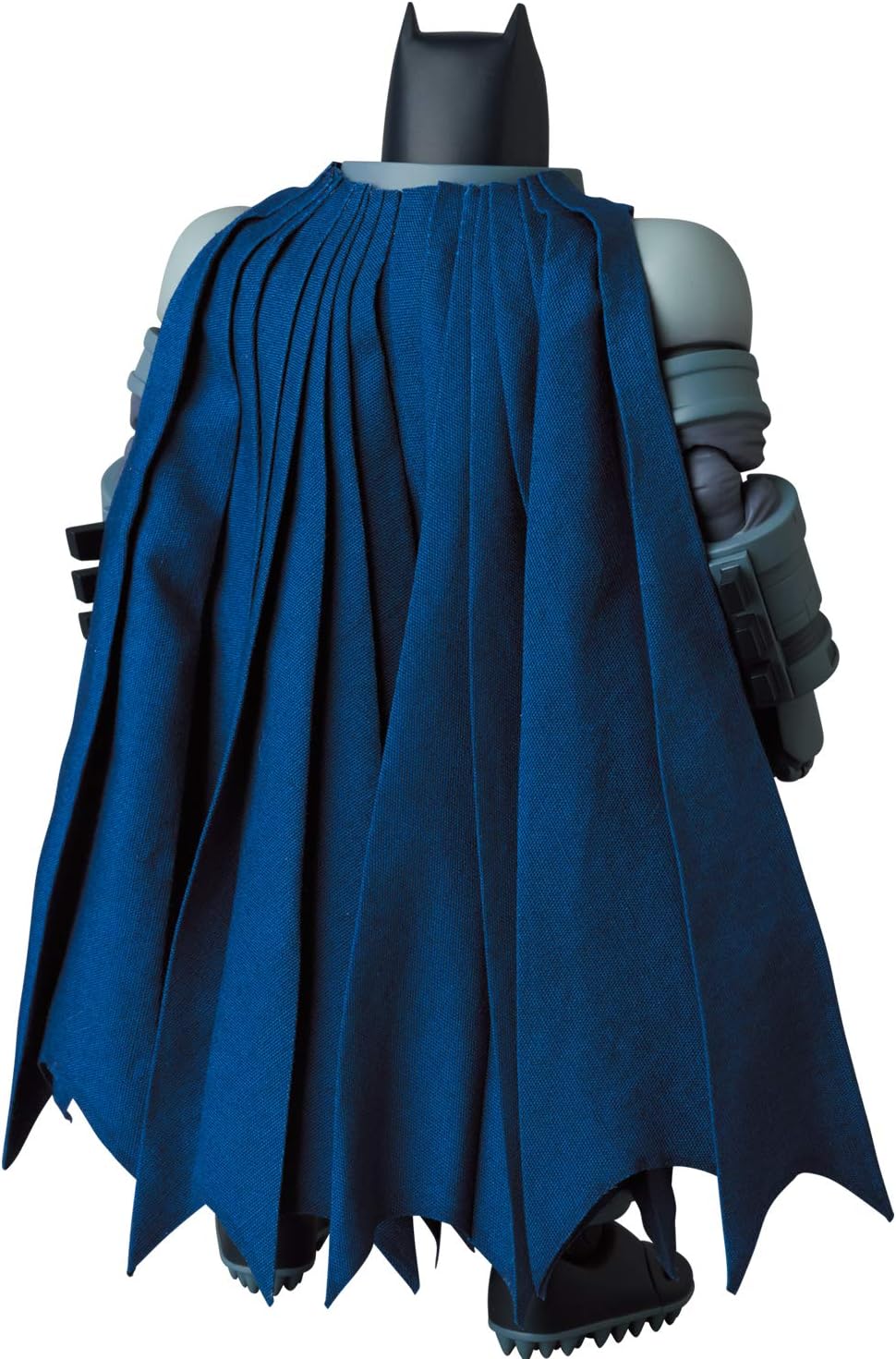 Medicom Toy - MAFEX - Batman: The Dark Knight Returns - Batman (Armored, 2022) #146 - 6” Action Figure