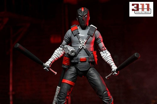 NECA - Teenage Mutant Ninja Turtles - The Last Ronin (The Lost Years) - Ultimate Casey (Nightwatcher) - 7" Action Figure