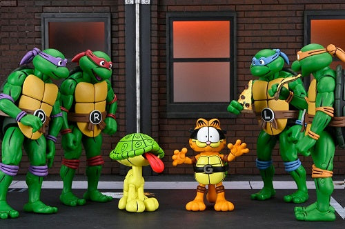 NECA - Teenage Mutant Ninja Turtles (Archie Comics) - Garfield - Ultimate Garfello & Odie (2-Pack) - 10 cm Action Figure